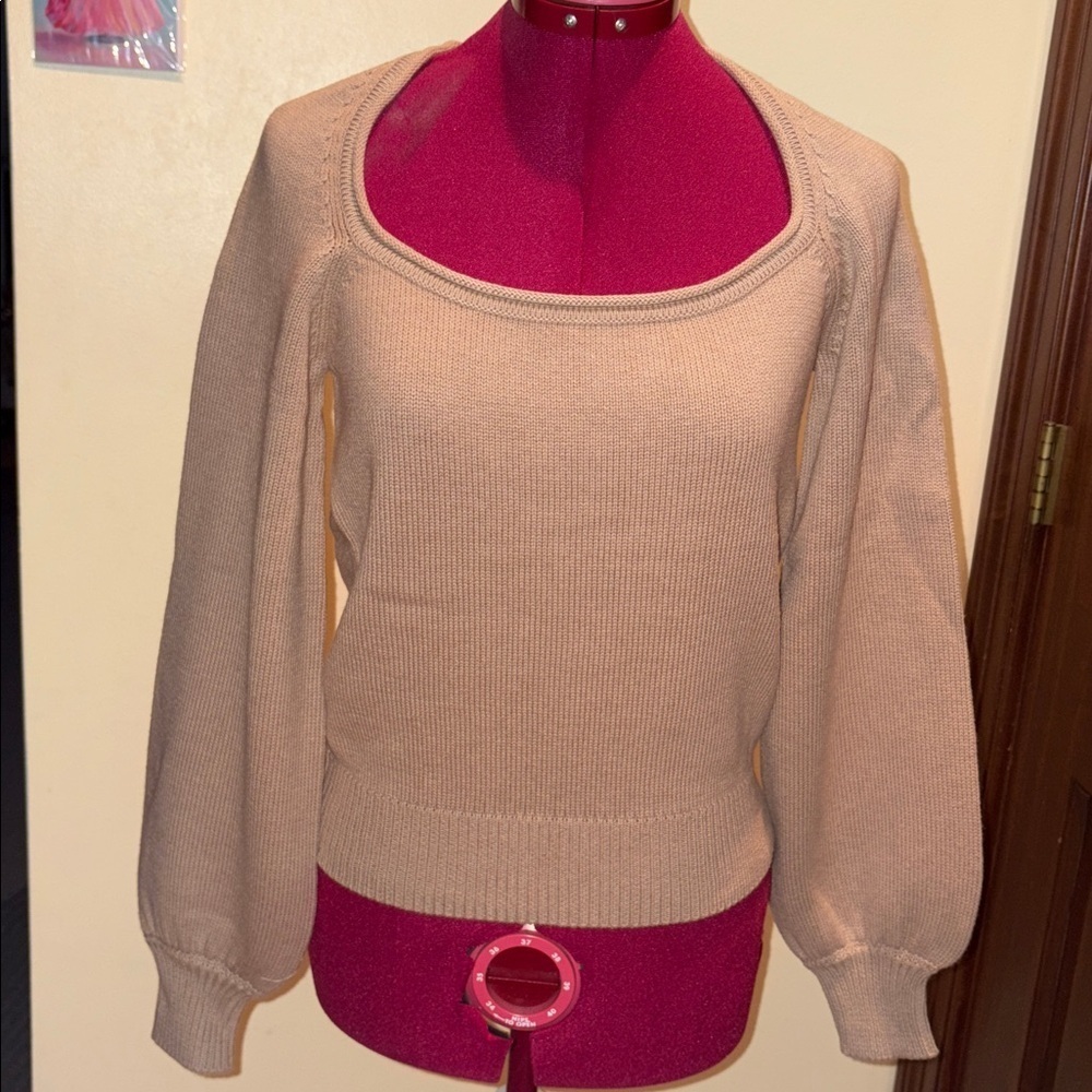 Billie  sweater  long sleeve cropped soft knit/wide scoop neck puffed sleeve NWT